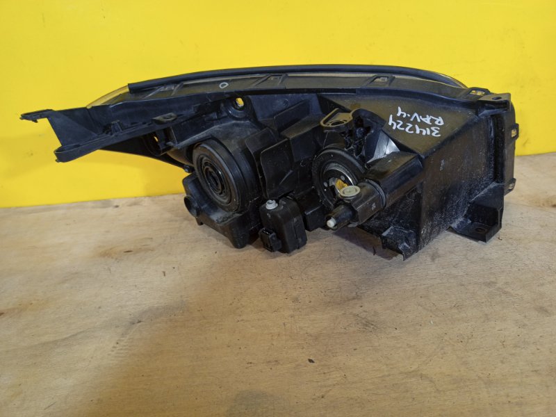 Фара левая RAV4 05-12 Фара левая RAV4 05-12