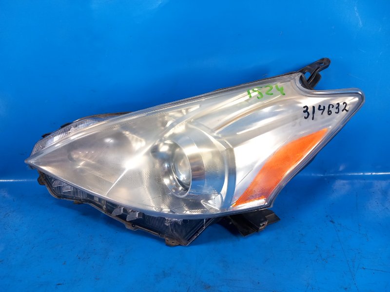 Запчасть фара левая TOYOTA PRIUS PLUS 11-14 2013 ZVW41L 1.8 2ZRFXE 81170-47300 Б/У Фара левая TOYOTA PRIUS PLUS 11-14 2013 ZVW41L 1.8 2ZRFXE 81170-47300 Б/У