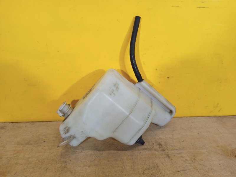 Бачок расширительный MITSUBISHI ASX / OUTLANDER SPORT 10-21 MN156097 Б/У