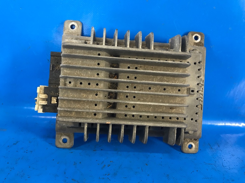 Усилитель звука NISSAN PATHFINDER R51 04-14 2004 R51 4.0 VQ40DE 28060EA500 Б/У