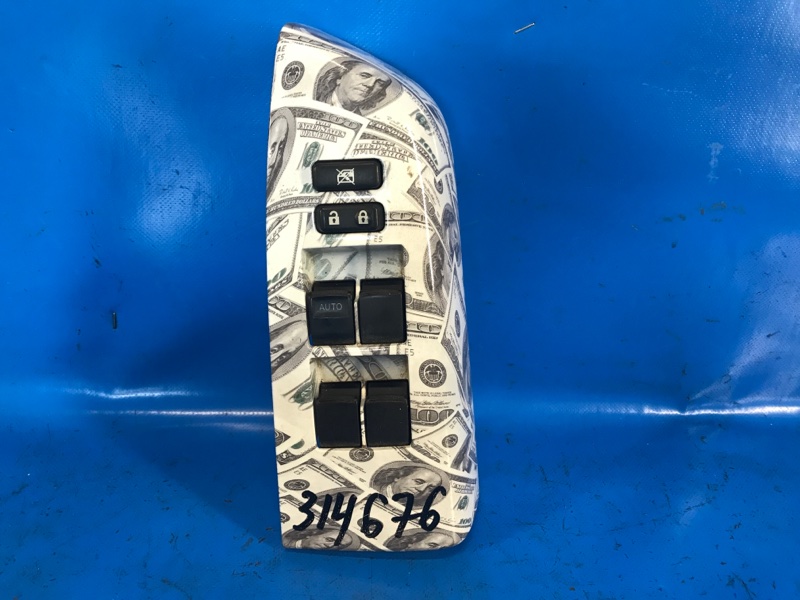 Блок управления стеклоподъемниками передний левый TOYOTA TUNDRA 07-13 2008 4.0 1GRFE 848200C020 Б/У
