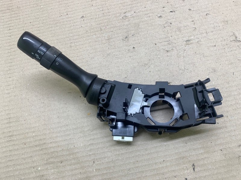 Подрулевой переключатель левый LEXUS RX350/450 09-15 2011 3.5 2GR-FE 84140-0E030 Б/У