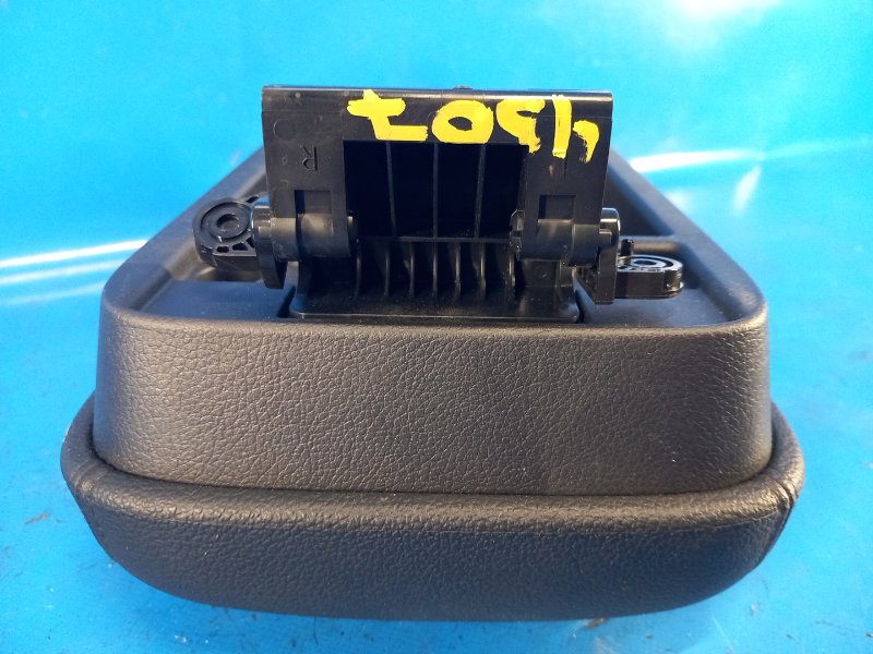 Крышка подлокотника MITSUBISHI OUTLANDER GF 12- 2.4