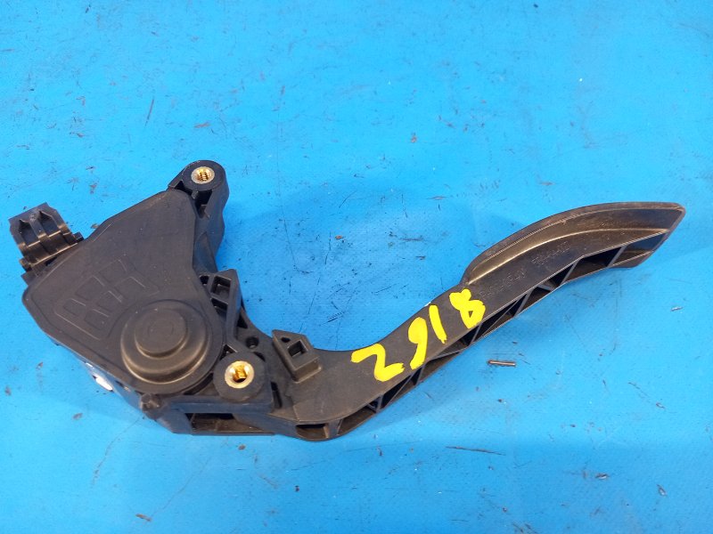 Педаль газа SENTRA B17 12-21 2015 B17 1.8 MRA8DE