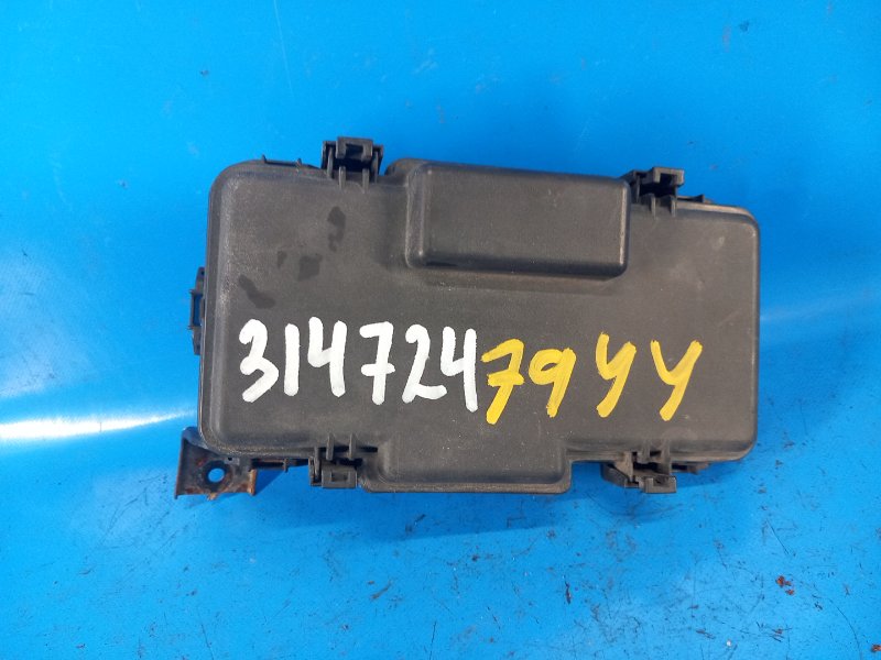Блок предохранителей моторный отсек HONDA CIVIC ES 00-05 2005 1.7 L D17A 38250-S5A-A03 Б/У