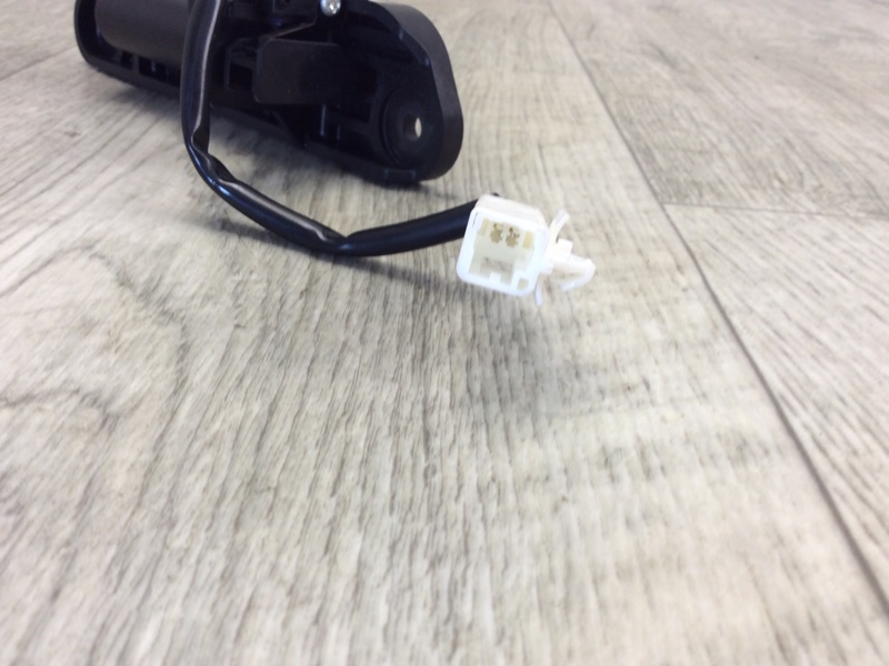 Кнопка открывания багажника наружная OUTLANDER XL 05-13 2007 Внедорожник 3.0 6B31