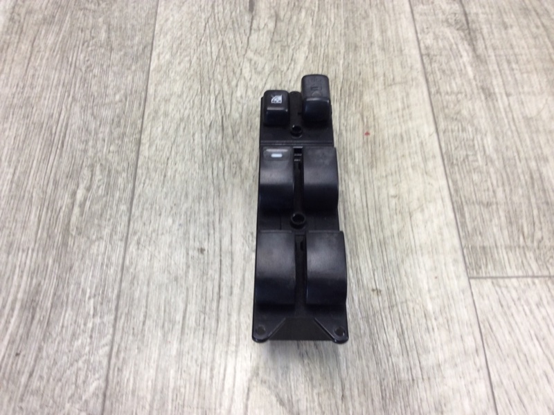 Блок управления стеклоподъемниками MITSUBISHI OUTLANDER XL 05-13 2007 Внедорожник 3.0 6B31 8608A044 Б/У