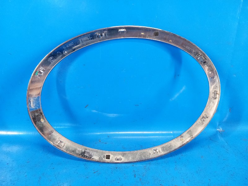 Накладка на фару левая COOPER (F56) 14-18 2014 F56 B38M 1.5T Накладка на фару левая COOPER (F56) 14-18 2014 F56 B38M 1.5T