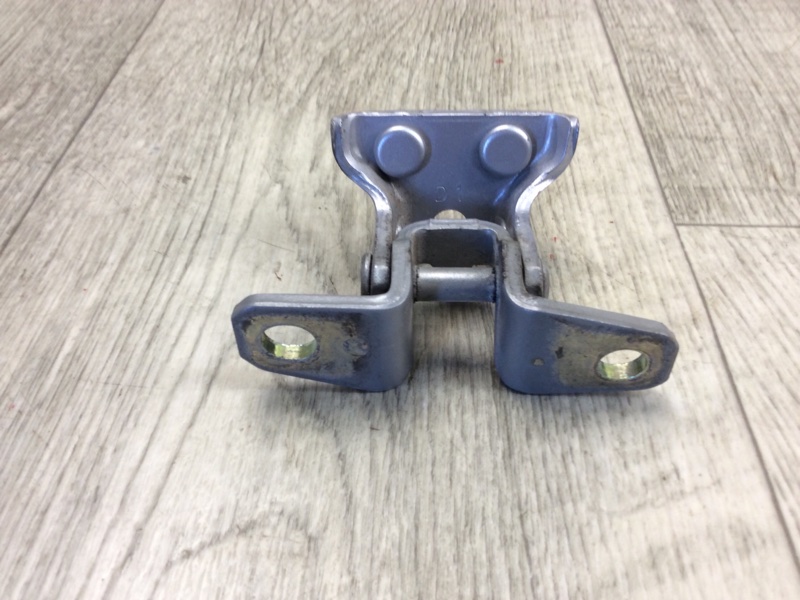 Петля двери верхняя задняя левая MITSUBISHI OUTLANDER XL 05-13 2007 Внедорожник 3.0 6B31 5732A007 Б/У