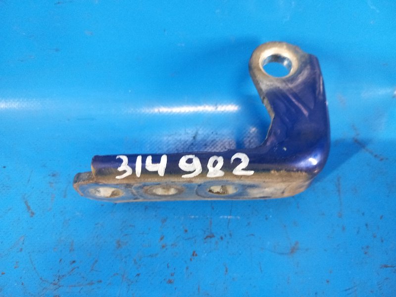 Петля двери верхняя правая FUSION 14- 2014 C25HDEX