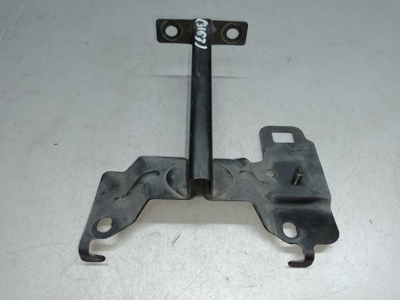 Кронштейн замка капота MAZDA 6 GH 07-12 2008 2.5 L (L5-VE) GS3L-52-15YA Б/У