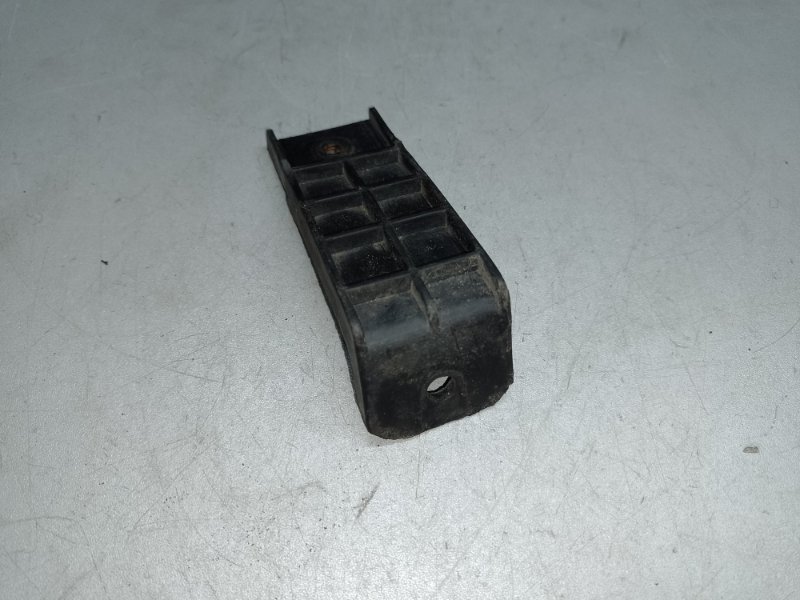 Запчасть кронштейн усилителя заднего бампера HYUNDAI ACCENT MC 06-10 2009 1.6 G4ED 86635-1E050 Б/У Кронштейн усилителя заднего бампера HYUNDAI ACCENT MC 06-10 2009 1.6 G4ED 86635-1E050 Б/У