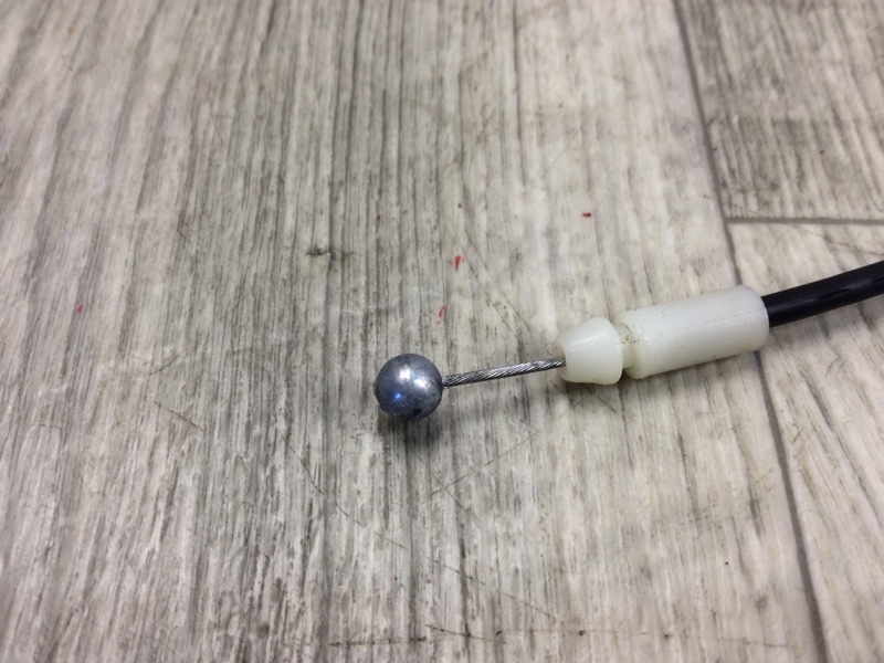 Замок борта правый OUTLANDER XL 05-13 2007 Внедорожник 3.0 6B31