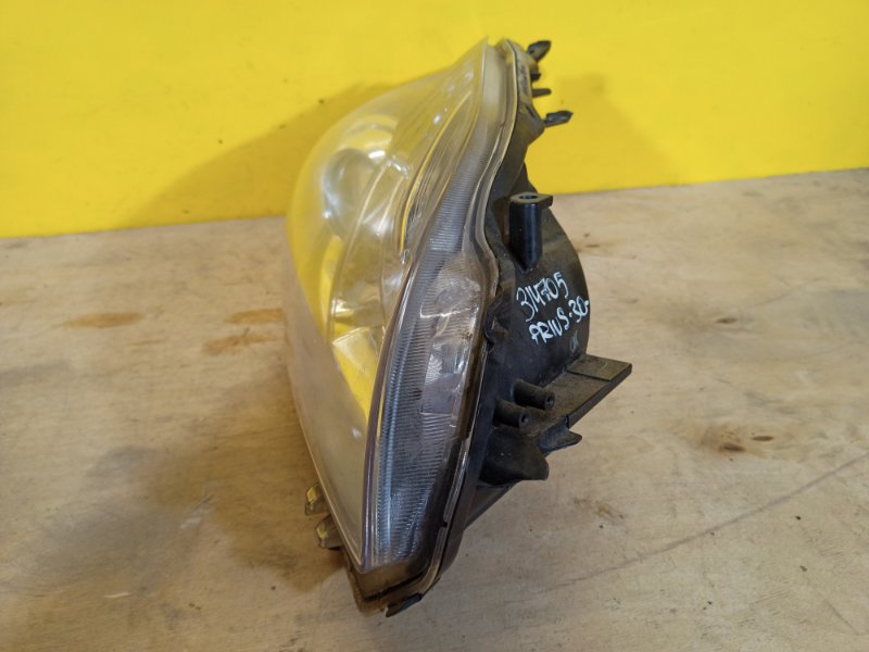 Фара правая PRIUS - 30 09-17 Фара правая PRIUS - 30 09-17