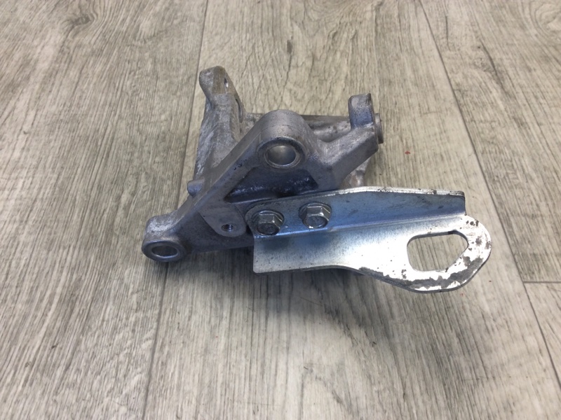 Кронштейн компрессора кондиционера CROSSTREK 12-17 2015 GP FB20X e-Boxer