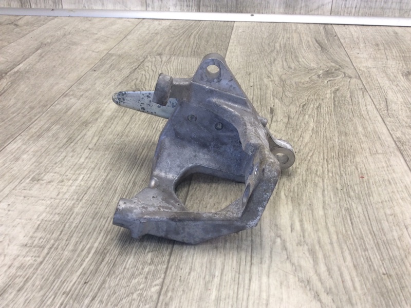 Кронштейн компрессора кондиционера CROSSTREK 12-17 2015 GP FB20X e-Boxer