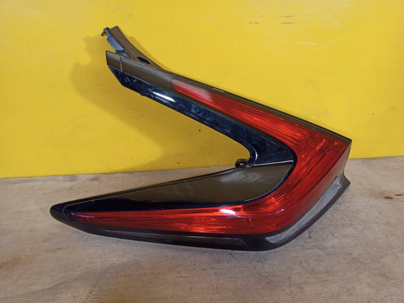 Фонарь наружный левый NISSAN LEAF 18-