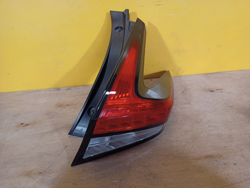 Фонарь наружный правый NISSAN LEAF 18- 265505SH0A Б/У