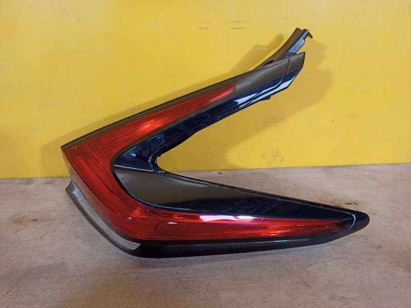 Фонарь наружный правый NISSAN LEAF 18-