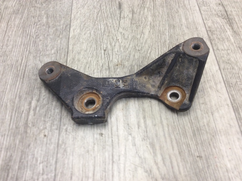 Кронштейн генератора CROSSTREK 12-17 2015 GP FB20X e-Boxer