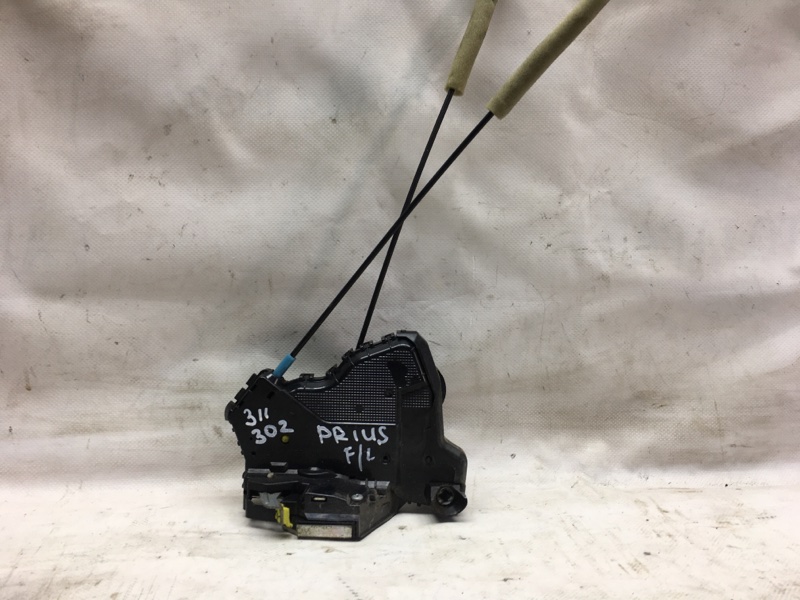 Запчасть замок двери передний левый TOYOTA PRIUS PLUS 11-14 2013 ZVW41L 1.8 2ZRFXE 69040-42250 Б/У Замок двери передний левый TOYOTA PRIUS PLUS 11-14 2013 ZVW41L 1.8 2ZRFXE 69040-42250 Б/У