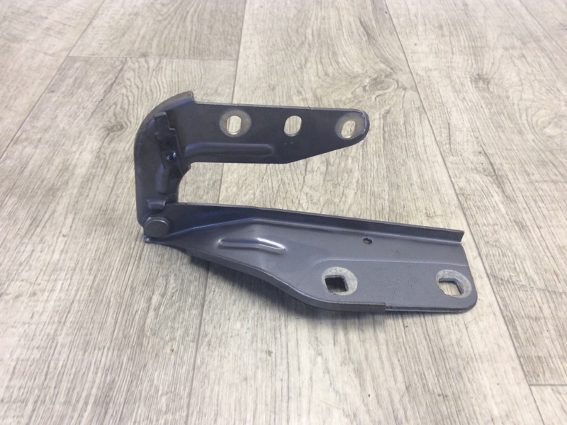Петля капота правая PORSCHE CAYENNE 02-07 955 4.5i M48