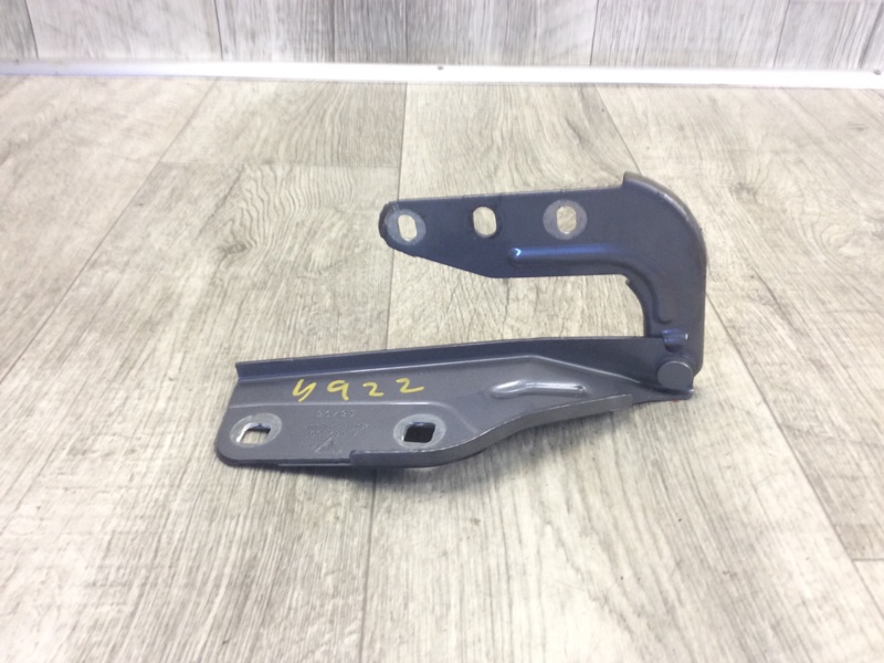 Петля капота левая CAYENNE 02-07 2006 955 4.5i M48