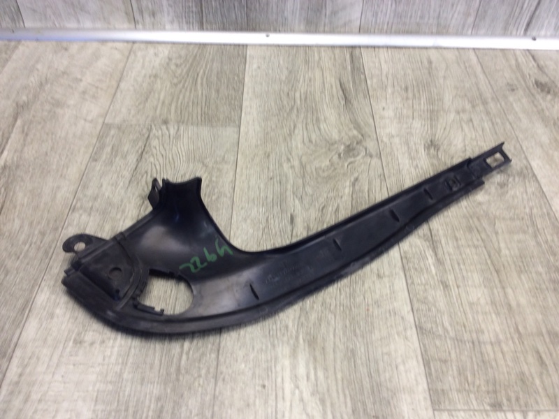 Накладка на фару левая CAYENNE 02-07 2006 955 4.5i M48