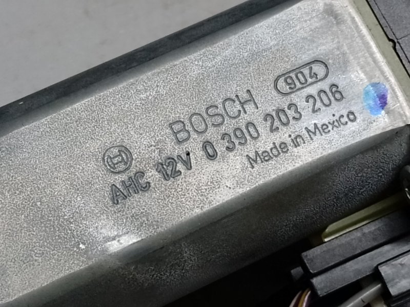 Моторчик регулировки сиденья передний правый MERCEDES GL-CLASS X164 06-12 M273923 4.7L