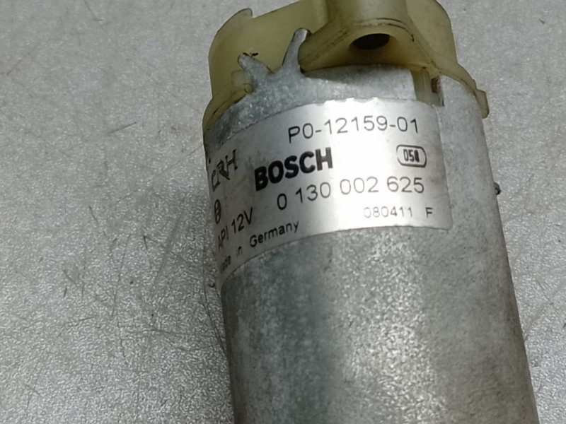 Моторчик регулировки сиденья передний правый MERCEDES GL-CLASS X164 06-12 M273923 4.7L