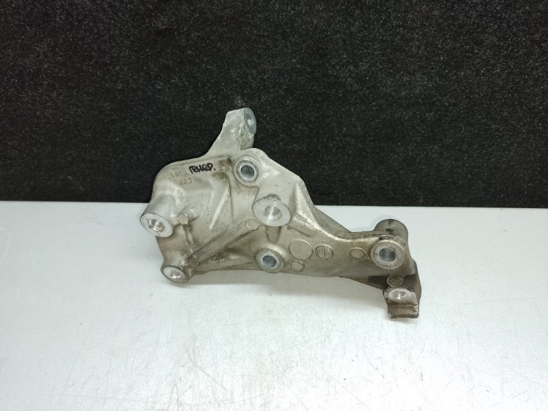 Кронштейн генератора MITSUBISHI OUTLANDER XL 05-13 2009 3.0 6B31 1801A037 Б/У