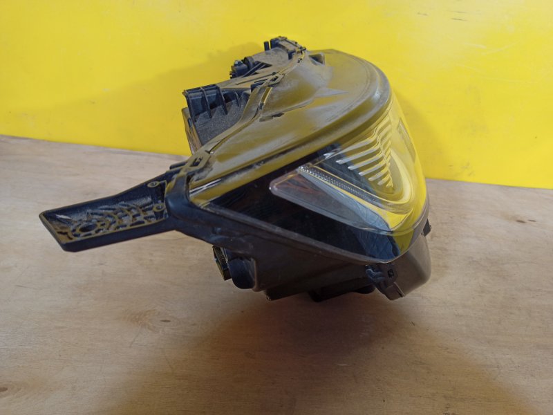 Фара правая FORD EDGE 15- Фара правая FORD EDGE 15-