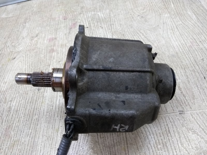 Муфта подключения заднего моста правая JUKE 10-19 2011 F15 1.6 MR16DDT