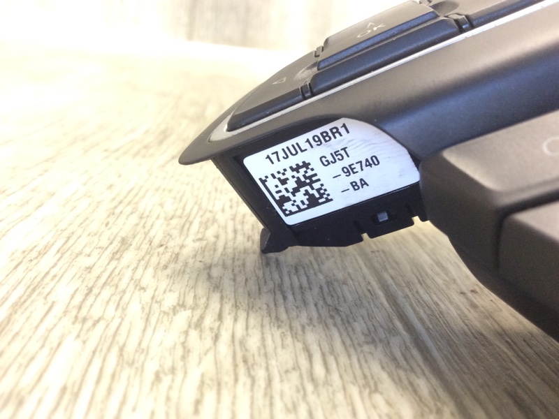 Кнопки на руль FORD ESCAPE 12-19 TM2 2.5 T25HDEX