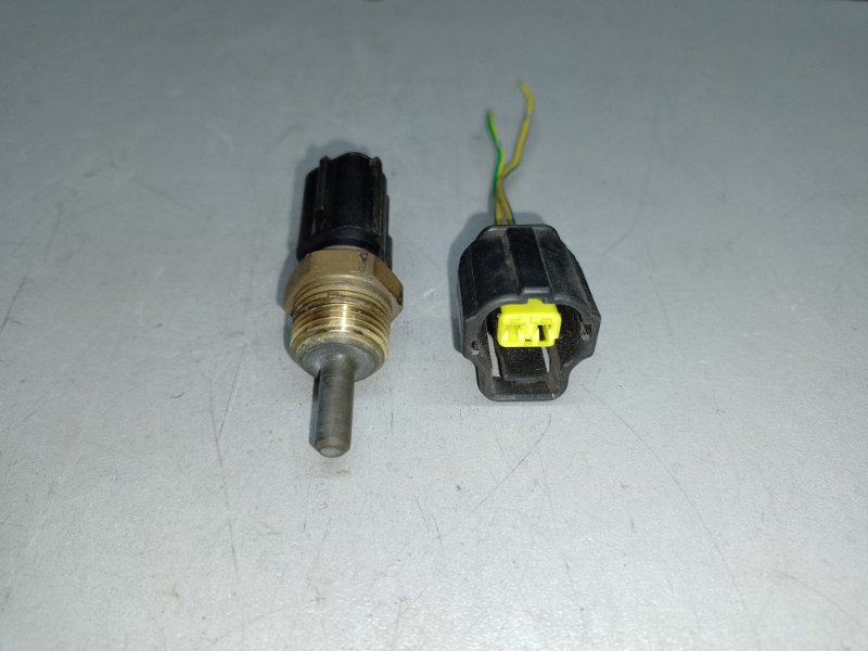 Датчик температуры охлаждающей жидкости MITSUBISHI OUTLANDER XL 05-13 2009 3.0 6B31 1308A012 Б/У