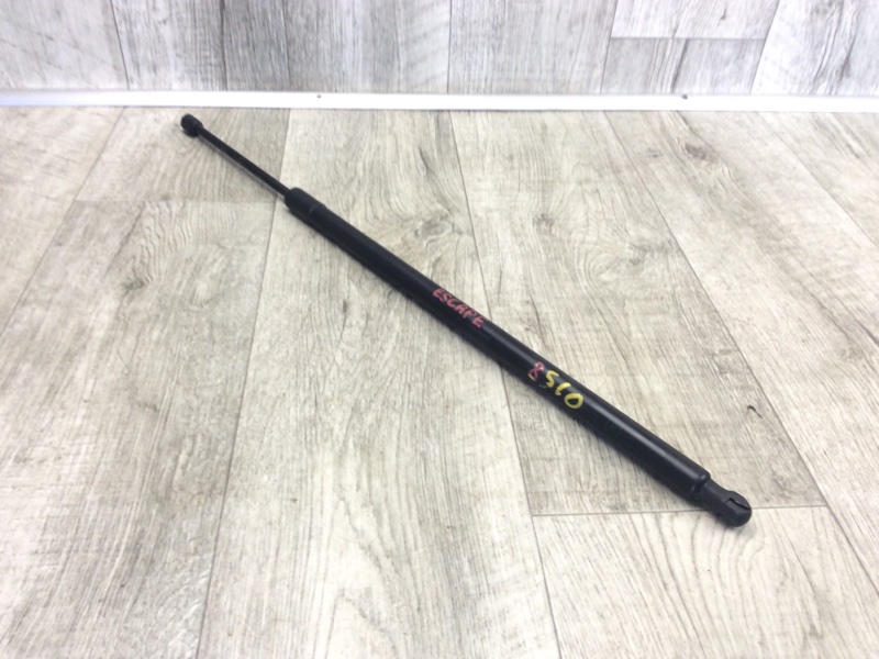 Запчасть амортизатор двери багажника правый FORD ESCAPE 12-19 2018 TM2 2.5 T25HDEX GJ5Z-78406A10-A Б/У Амортизатор двери багажника правый FORD ESCAPE 12-19 2018 TM2 2.5 T25HDEX GJ5Z-78406A10-A Б/У