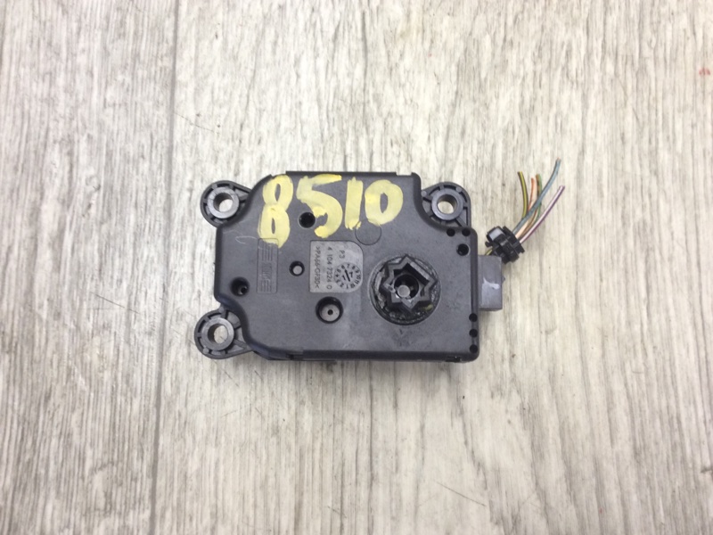 Моторчик заслонки печки FORD ESCAPE 12-19 2018 TM2 2.5 T25HDEX AV6Z-19E616-B Б/У