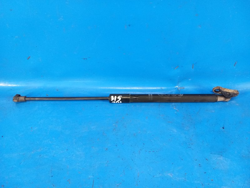 Амортизатор крышки багажника левый TOYOTA PRIUS 16- 2016 1.8 2ZRFXE 689600W860 Б/У