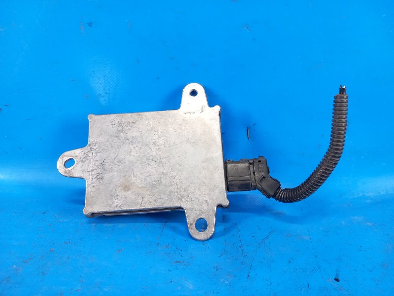 Блок электронный PRIUS 16- 2016 1.8 2ZRFXE