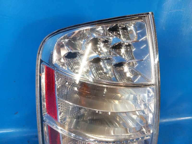 Фонарь наружный левый PRIUS - 20 03-11 2006 1NZ-FXE 1.5L Фонарь наружный левый PRIUS - 20 03-11 2006 1NZ-FXE 1.5L