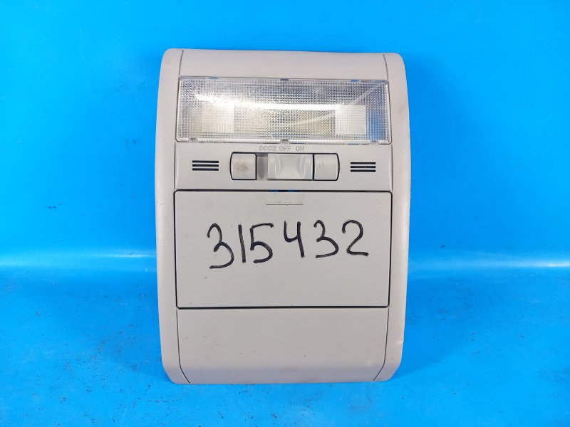 Запчасть плафон салона TOYOTA PRIUS - 20 03-11 2006 1NZ-FXE 1.5L 8126047031B0 Б/У Плафон салона TOYOTA PRIUS - 20 03-11 2006 1NZ-FXE 1.5L 8126047031B0 Б/У