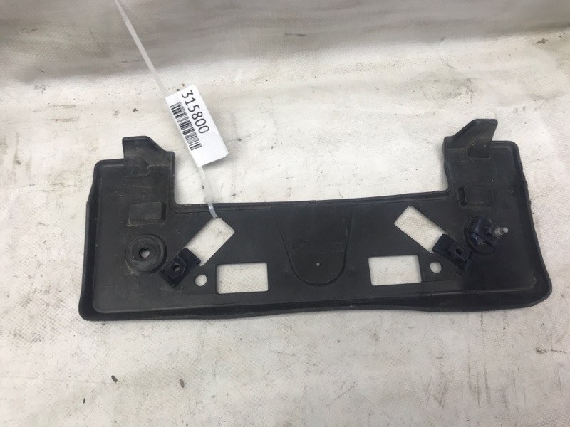 Площадка номерного знака NISSAN LEAF 10-17