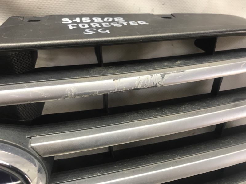 Решетка радиатора FORESTER SG 02-07