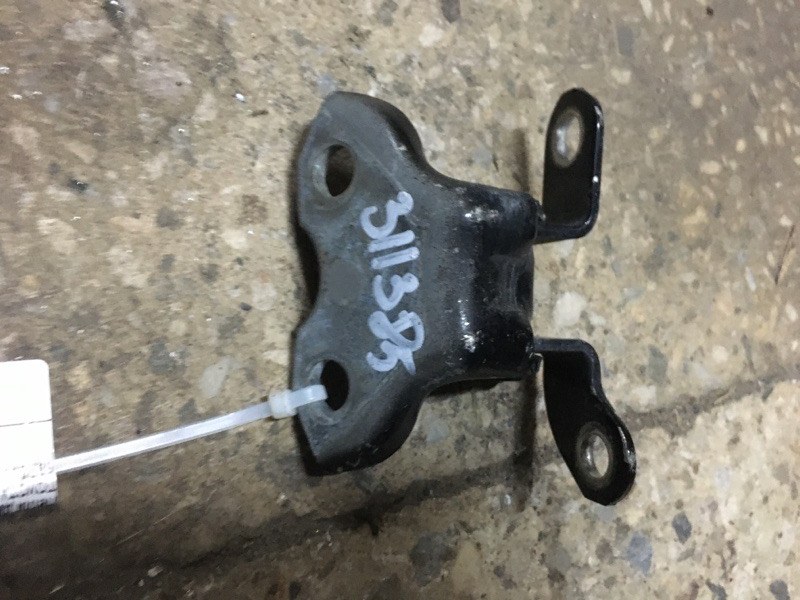 Петля двери нижняя задняя левая PRIUS - 20 03-11 2006 1NZ-FXE 1.5L