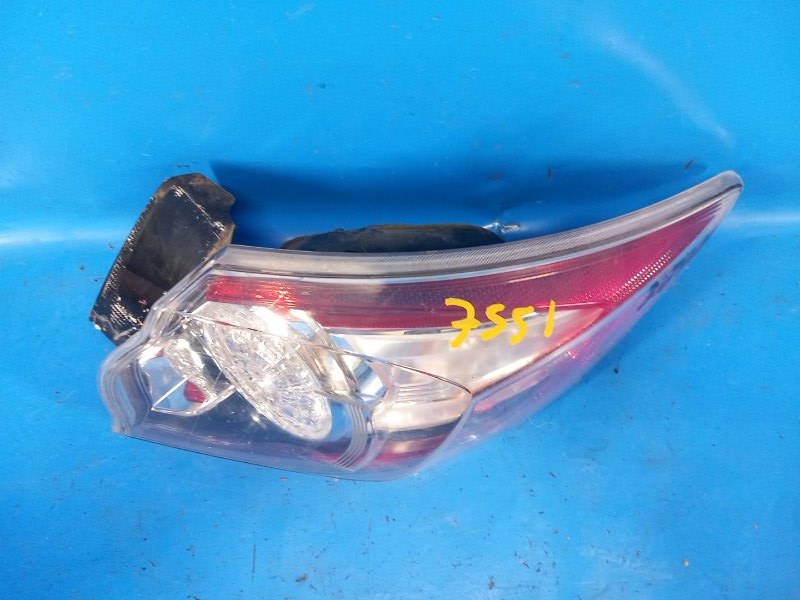 Фонарь наружный правый 3 BL 09-13 2009 2.5 L (L5-VE)