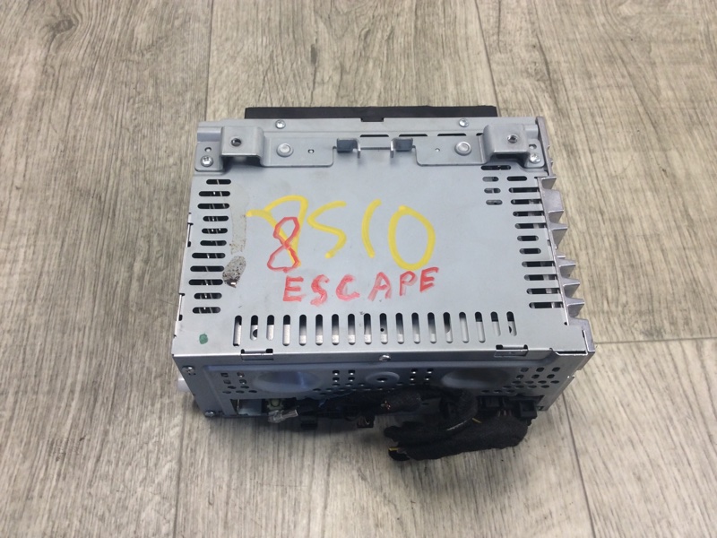 Запчасть магнитола FORD ESCAPE 12-19 2018 TM2 2.5 T25HDEX GJ5Z-18C869-AE Б/У Магнитола FORD ESCAPE 12-19 2018 TM2 2.5 T25HDEX GJ5Z-18C869-AE Б/У