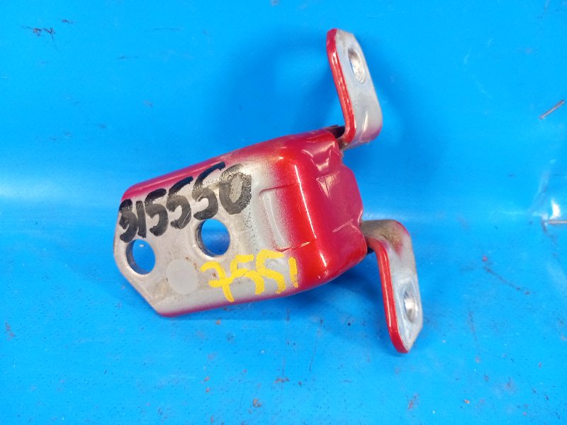 Петля двери верхняя передняя левая MAZDA 3 BL 09-13 2009 2.5 L (L5-VE) F151-59-210B Б/У