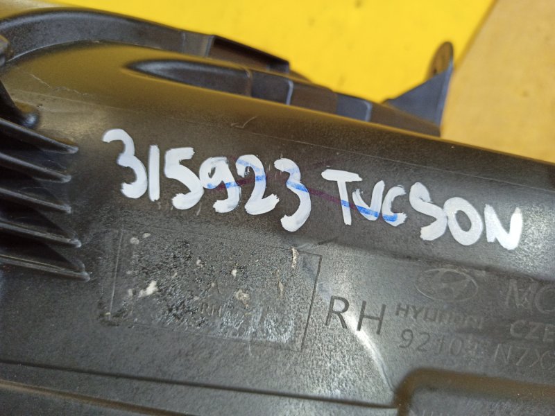 Фара правая TUCSON NX4 20- Фара правая TUCSON NX4 20-