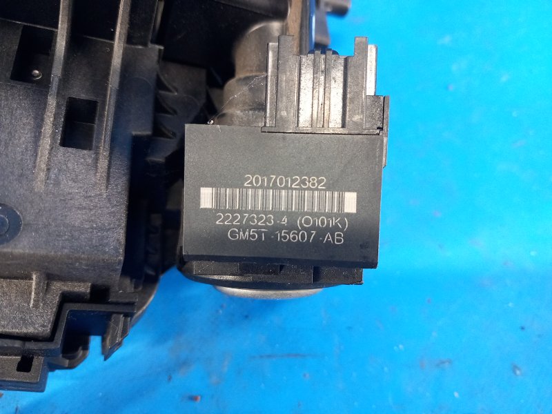 Замок зажигания FORD FOCUS 10-18 2.0