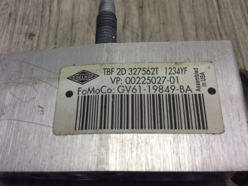 Клапан кондиционера FORD ESCAPE 12-19 TM2 2.5 T25HDEX